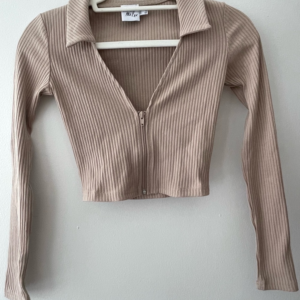 Princess Polly Ribbed Crop Top - Picture 2 of 4
